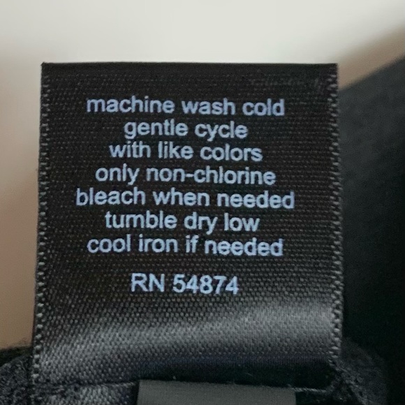 The Limited Leggings - Picture 6 of 8